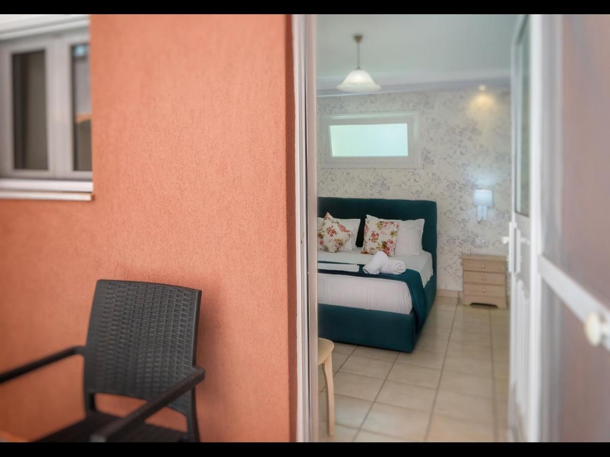 Villa Rania Skala Rachoni  Extérieur photo